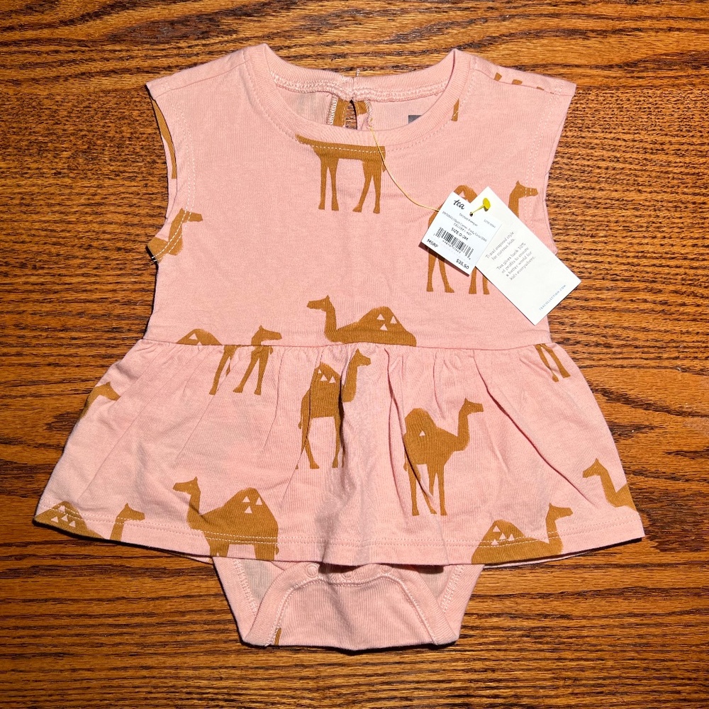 Tea 0-3 month romper